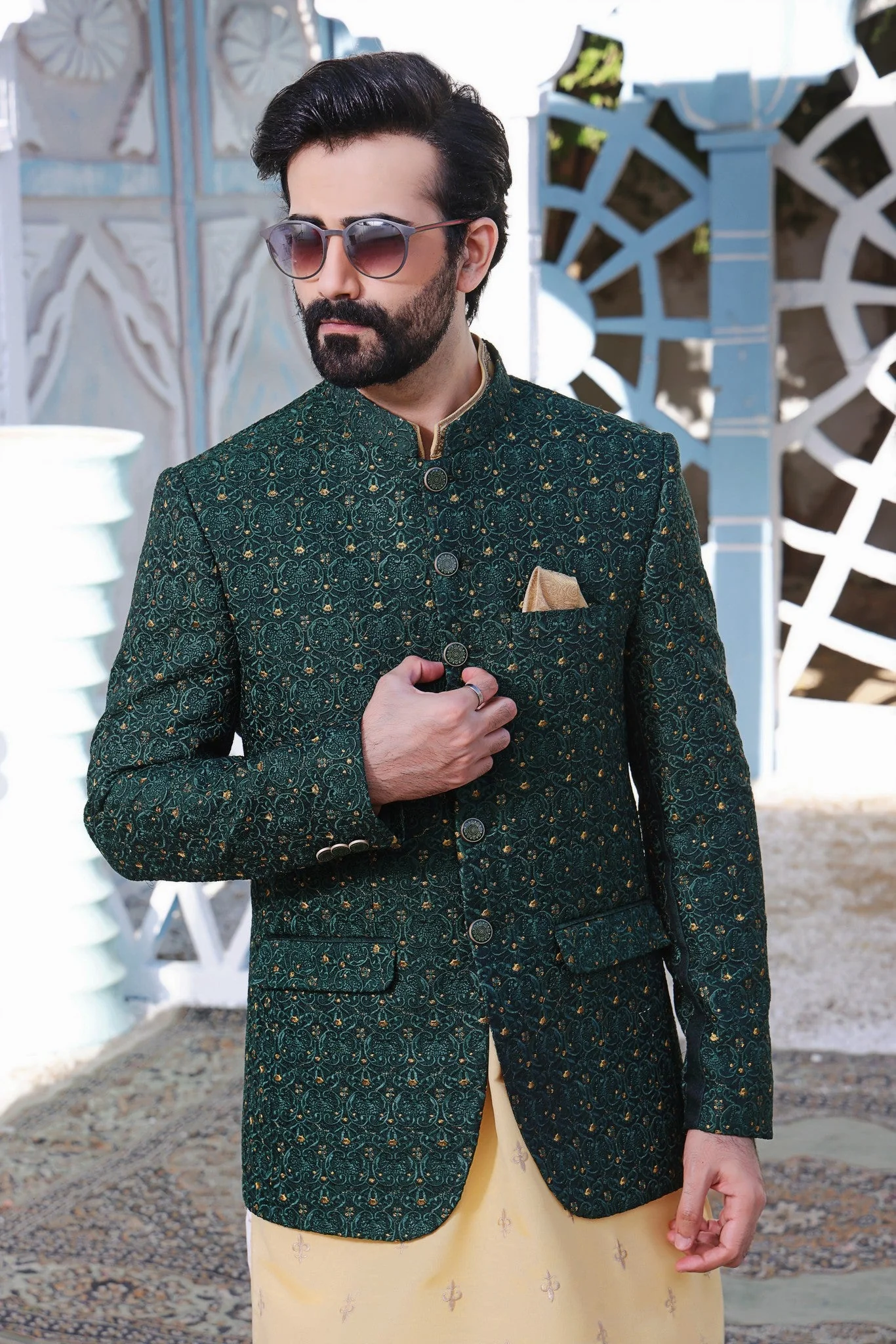 Where to Find a Prince Coat for Your Wedding in Pakistan?
